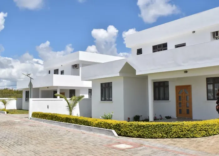 Brighthelm Villas